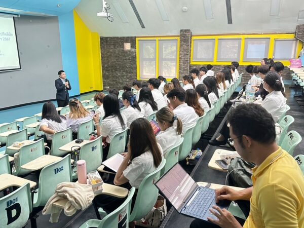 หลักสูตรแพทยศาสตรบัณฑิต จัดโครงการเตรียมความพร้อมในการเรียนชั้นปรีคลินิกให้กับนักศึกษาแพทย์ชั้นปีที่ 2