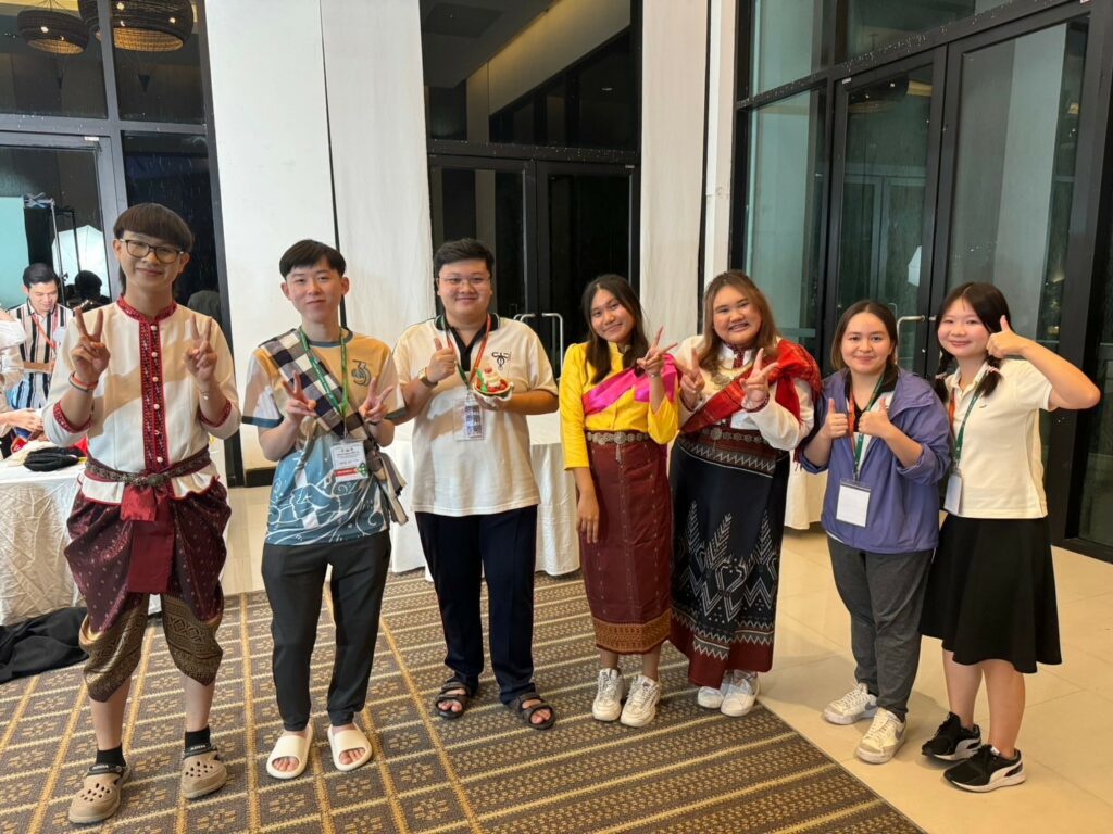 สำนักวิชาแพทยศาสตร์ มหาวิทยาลัยวลัยลักษณ์ เข้าร่วมโครงการ "ค่ายจริยธรรมสัญจร ครั้งที่ 21 ประจำปี 2567"