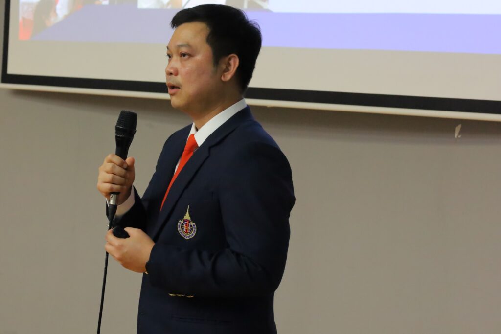 กิจกรรมนักศึกษาใหม่พบคณบดีและผู้บริหารสำนักวิชาแพทยศาสตร์