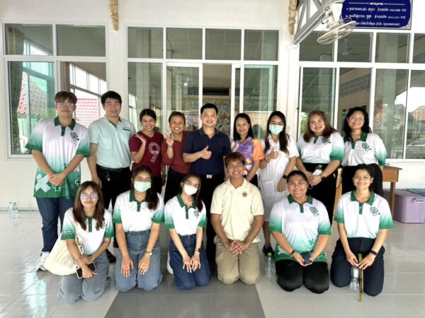 นักศึกษาแพทย์ ม.วลัยลักษณ์ เข้าร่วมโครงการค่ายอาสาเพื่อสาธารณประโยชน์ต่อสังคมและชุมชน จังหวัดนครศรีธรรมราช