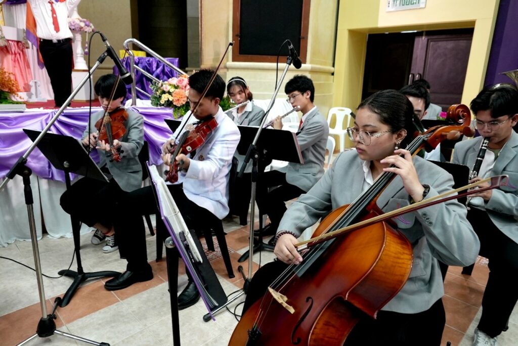 สำนักวิชาแพทยศาสตร์ มวล. จัดโครงการไหว้ครูสำนักวิชาแพทย์ศาสตร์ ปี 2567