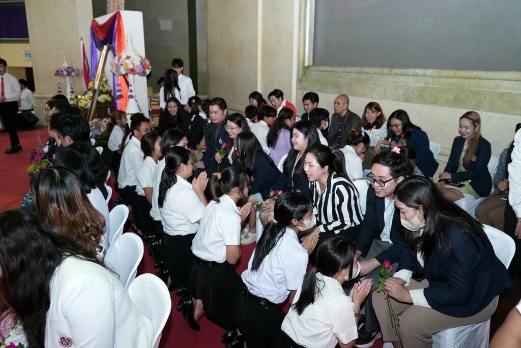 สำนักวิชาแพทยศาสตร์ มวล. จัดโครงการไหว้ครูสำนักวิชาแพทย์ศาสตร์ ปี 2567