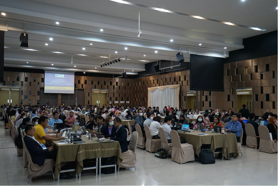 คณาจารย์นิเทศน์ CWIE