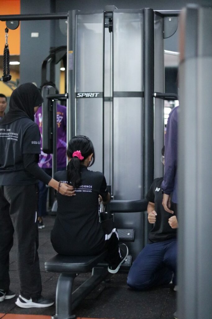 บุคลากรสาขาวิทยาศาสตร์การกีฬาและการออกกำลังกาย ได้รับเชิญเป็นวิทยากรในโครงการอบรมวิทยาศาสตร์การกีฬา ด้านการพัฒนาศักยภาพของนักกีฬา