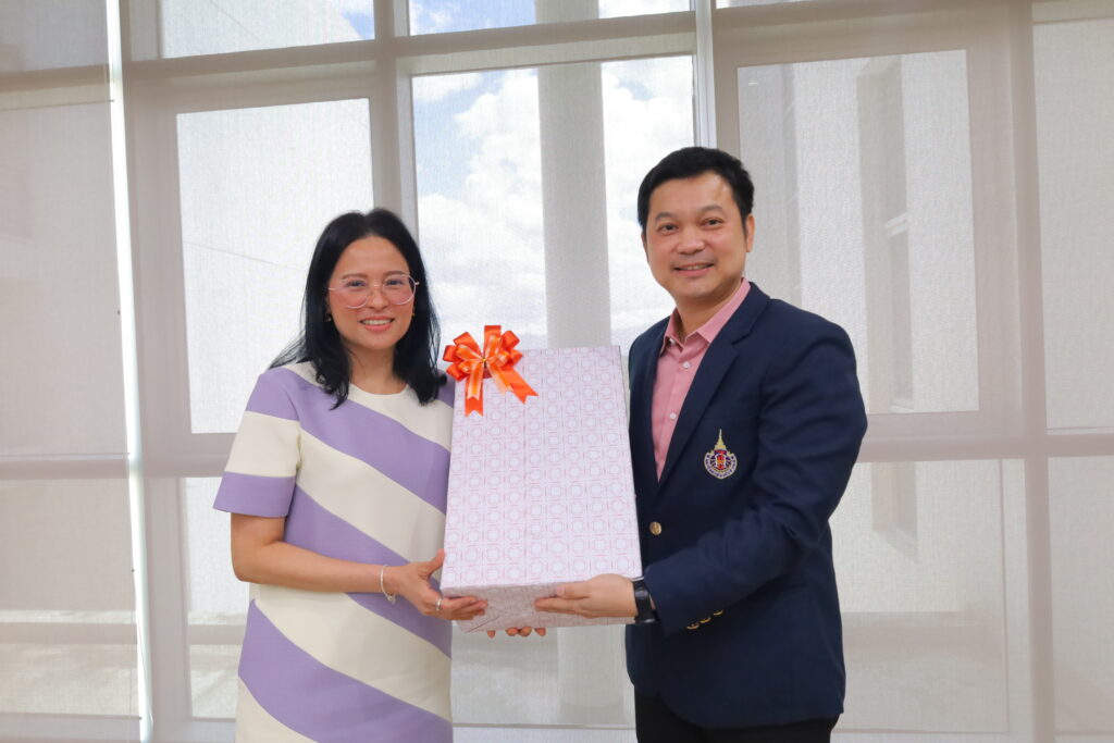 สำนักวิชาแพทยศาสตร์จัดโครงการแลกเปลี่ยนเรียนรู้ เรื่อง "การบริหารความเสี่ยง และการควบคุมภายใน"