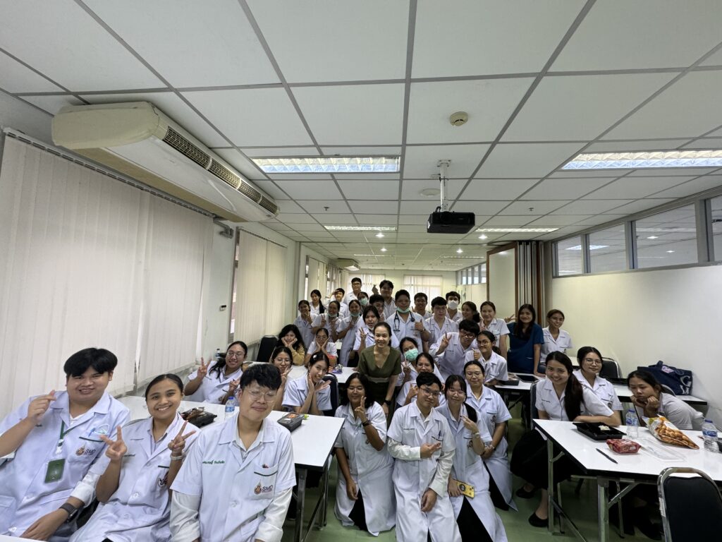 สำนักวิชาแพทยศาสตร์ เยี่ยมและนิเทศนักศึกษาชั้นปีที่ 4-6 หลักสูตรแพทยศาสตรบัณฑิต ณ ศูนย์แพทยศาสตรศึกษาชั้นคลินิก โรงพยาบาลตรัง