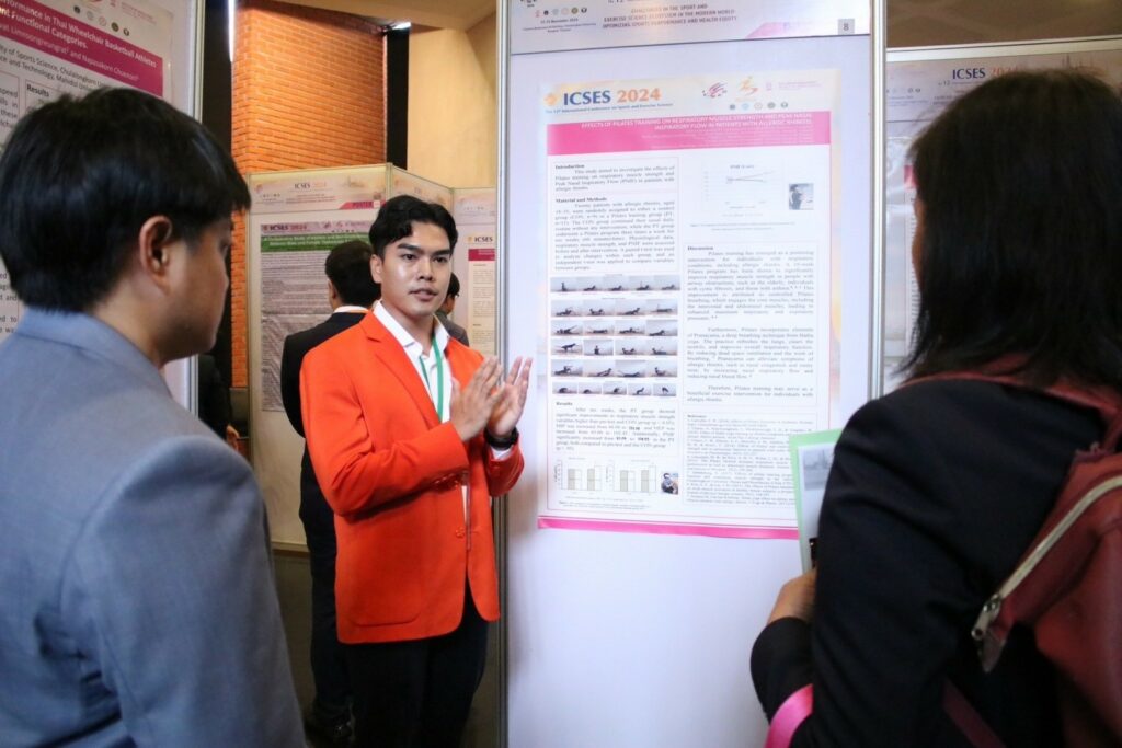 อาจารย์บุลิน จิระพงษธร อาจารย์สาขาวิทยาศาสตร์การกีฬาและการออกกำลังกาย สำนักวิชาแพทยศาสตร์ ได้เข้าร่วมการนำเสนอผลงานวิจัย (Poster Presentation) ในงาน