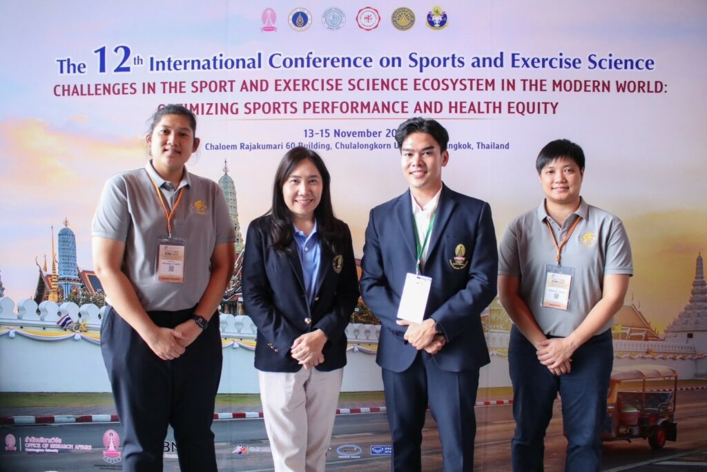 อาจารย์บุลิน จิระพงษธร อาจารย์สาขาวิทยาศาสตร์การกีฬาและการออกกำลังกาย สำนักวิชาแพทยศาสตร์ ได้เข้าร่วมการนำเสนอผลงานวิจัย (Poster Presentation) ในงาน