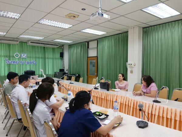 การประเมินบัณฑิตจากผู้ใช้บัณฑิต และเยี่ยมบัณฑิตแพทย์รุ่นที่ 11 ณ โรงพยาบาลตรัง