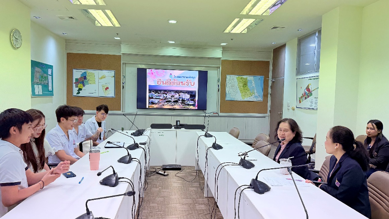 การเยี่ยมบัณฑิตแพทย์รุ่นที่ 11 และการประเมินบัณฑิตจากผู้ใช้บัณฑิต ณ โรงพยาบาลพัทลุง