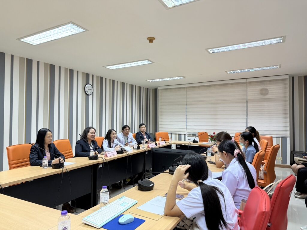 การเยี่ยมบัณฑิตแพทย์รุ่นที่ 11 และการประเมินบัณฑิตจากผู้ใช้บัณฑิต ณ โรงพยาบาลทุ่งสง และโรงพยาบาลมหาราชนครศรีธรรมราช