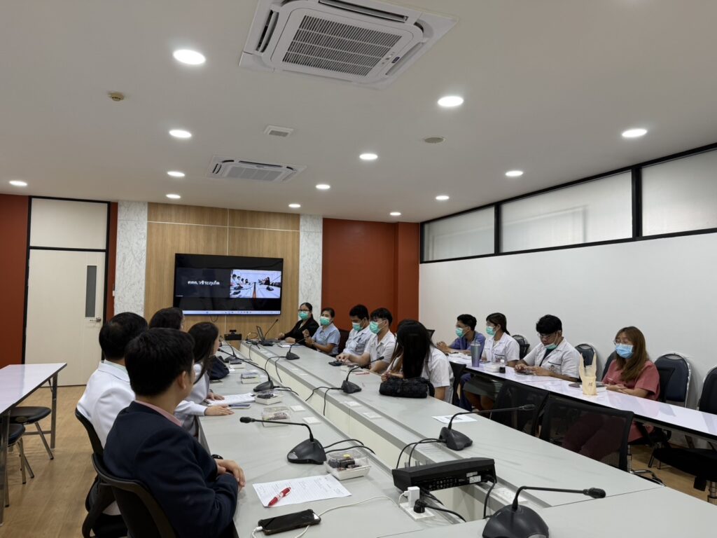 การเยี่ยมบัณฑิตแพทย์รุ่นที่ 11 และการประเมินบัณฑิตจากผู้ใช้บัณฑิต ณ โรงพยาบาลทุ่งสง และโรงพยาบาลมหาราชนครศรีธรรมราช