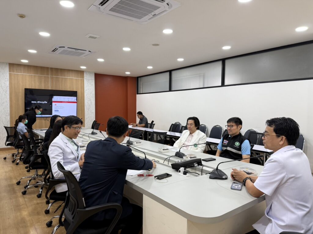 การเยี่ยมบัณฑิตแพทย์รุ่นที่ 11 และการประเมินบัณฑิตจากผู้ใช้บัณฑิต ณ โรงพยาบาลทุ่งสง และโรงพยาบาลมหาราชนครศรีธรรมราช