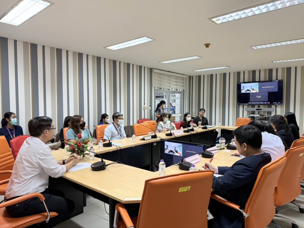 การเยี่ยมบัณฑิตแพทย์รุ่นที่ 11 และการประเมินบัณฑิตจากผู้ใช้บัณฑิต ณ โรงพยาบาลทุ่งสง และโรงพยาบาลมหาราชนครศรีธรรมราช