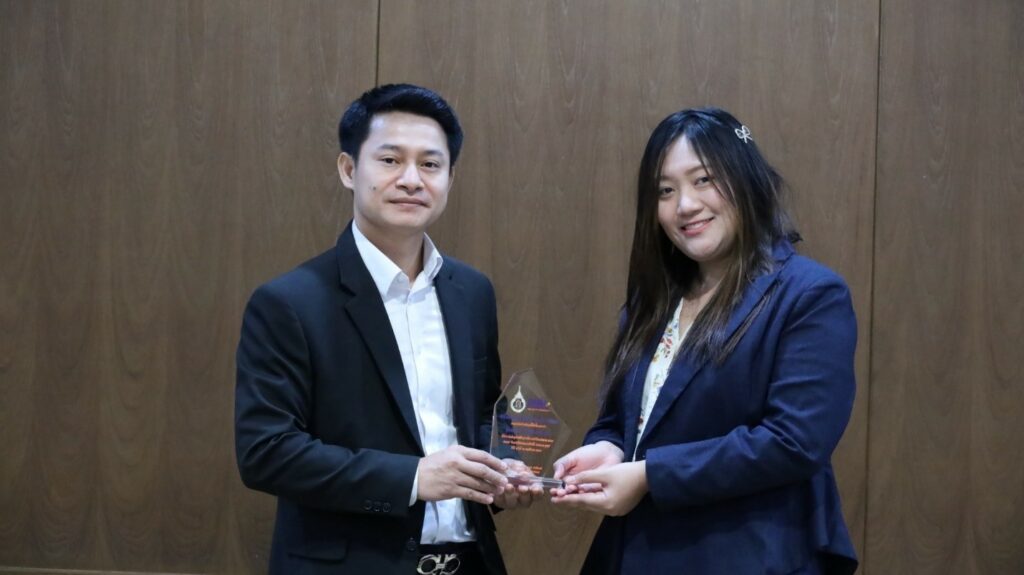 สำนักวิชาแพทยศาสตร์จัดพิธีมอบโล่รางวัลเชิดชูเกียรตินักวิจัยดีเด่น ปีงบประมาณ 2567