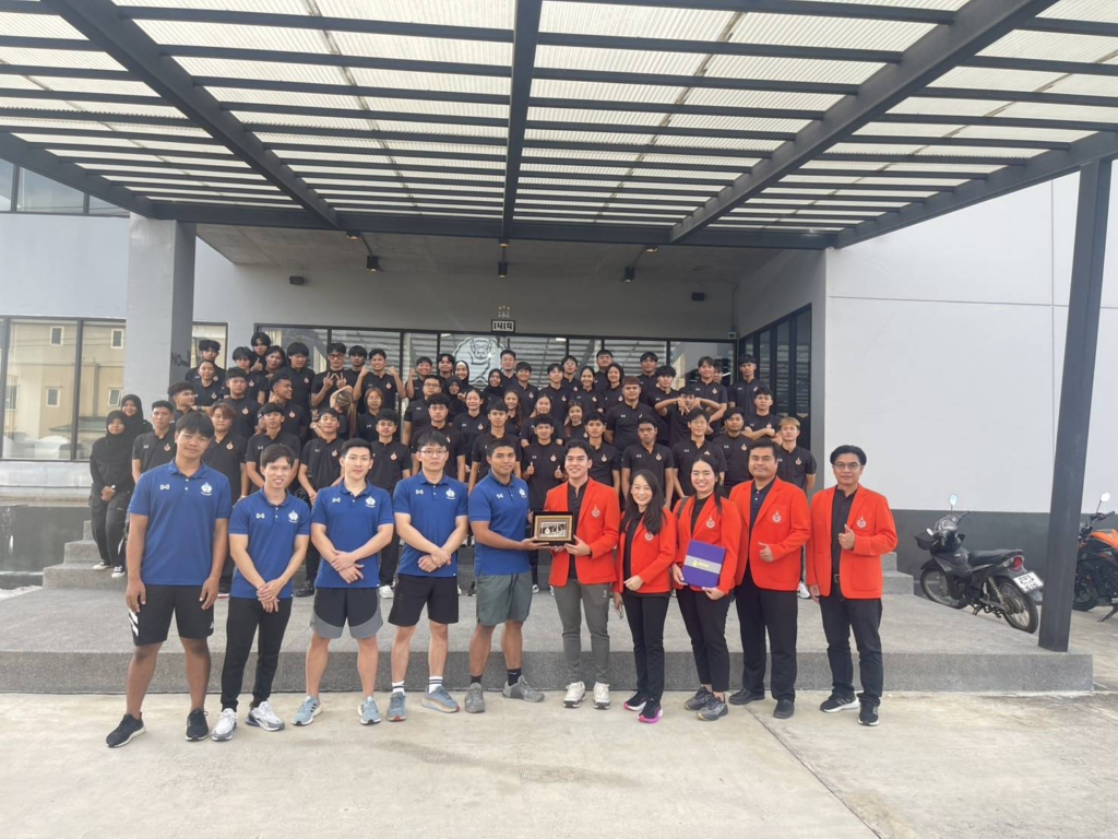 คณาจารย์และนักศึกษาเข้าร่วมโครงการบูรณาการเสริมทักษะประสบการณ์วิชาชีพในสถานประกอบการ