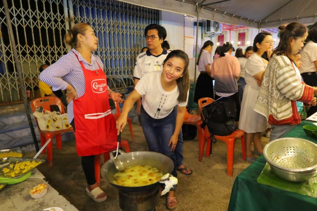 สำนักวิชาแพทยศาสตร์ ม.วลัยลักษณ์ ร่วมสืบสานประเพณีทำบุญให้ทานไฟ ประจำปี 2568