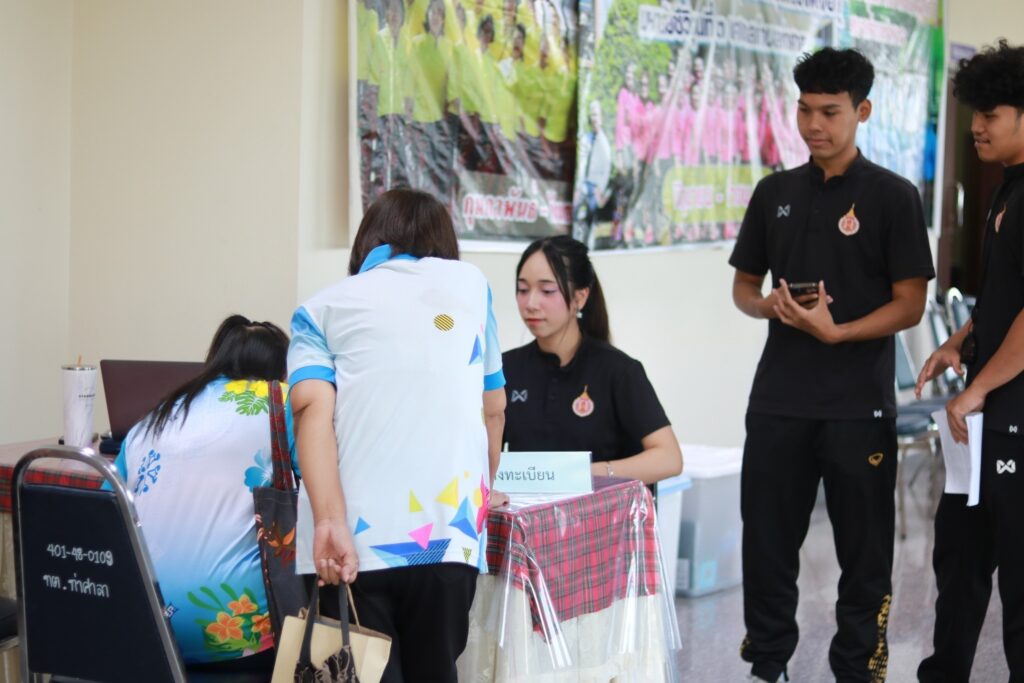 วิทยาศาสตร์การกีฬาและการออกกำลังกาย: ลงปฏิบัติภาคสนามเพื่อการส่งเสริมสุขภาวะชุมชนผู้สูงอายุ