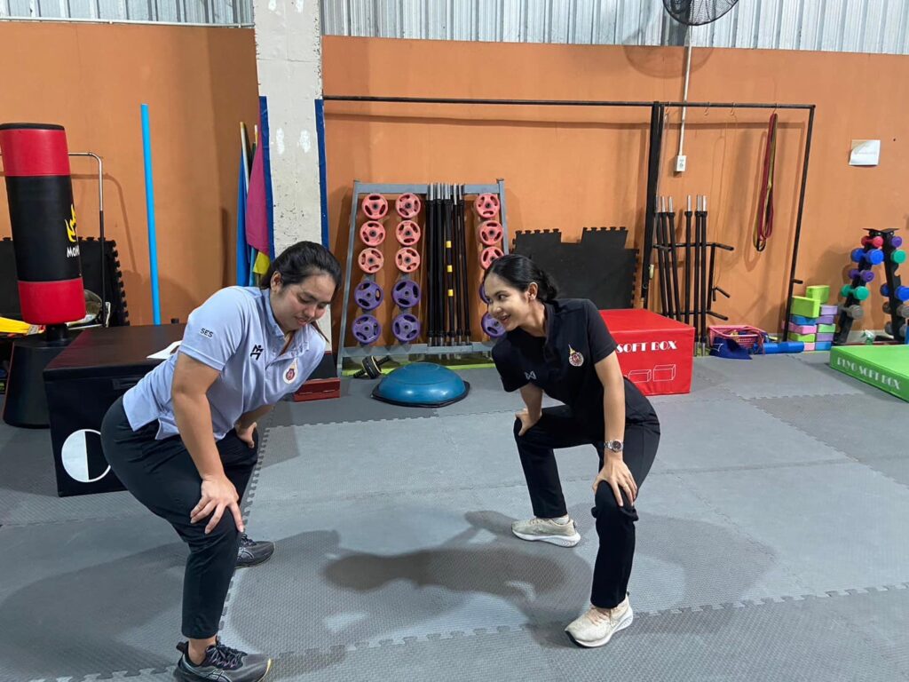 “สาขาวิทยาศาสตร์การกีฬาและการออกกำลังกาย มอบเกียรติบัตรให้กับนักศึกษาในโครงการเสริมสมรรถนะผู้ให้คำปรึกษาการออกกำลังกาย ปี 2568”