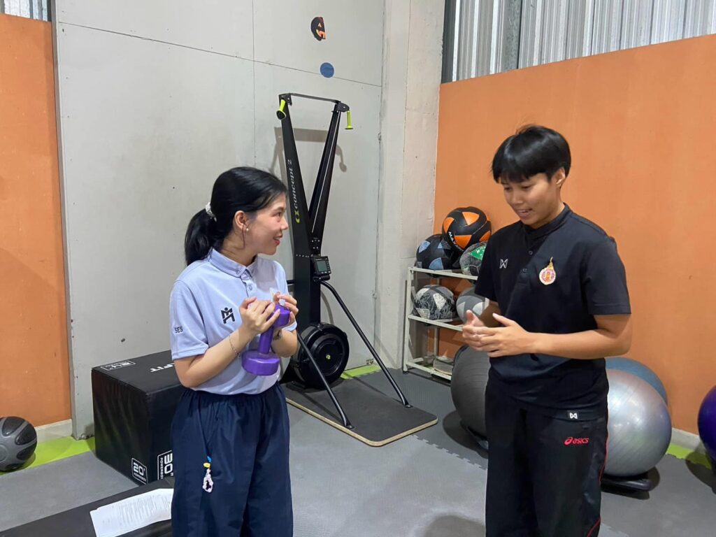 “สาขาวิทยาศาสตร์การกีฬาและการออกกำลังกาย มอบเกียรติบัตรให้กับนักศึกษาในโครงการเสริมสมรรถนะผู้ให้คำปรึกษาการออกกำลังกาย ปี 2568”