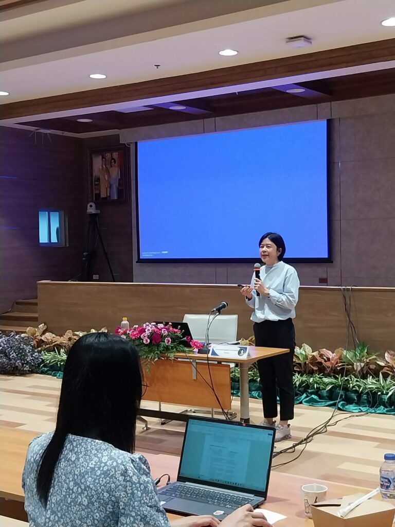 สำนักวิชาแพทยศาสตร์ จัดอบรมเชิงปฏิบัติการ “การทบทวนวรรณกรรมอย่างเป็นระบบและการวิเคราะห์อภิมาน