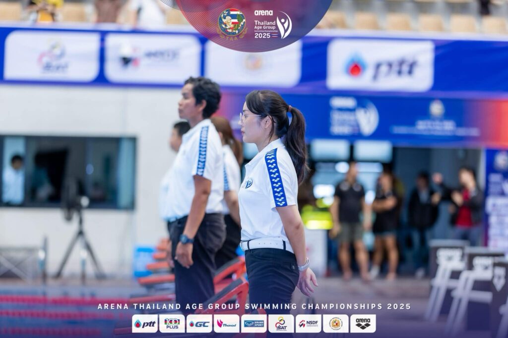 อาจารย์หลักสูตรวิทยาศาสตร์การกีฬาฯ เข้าร่วมปฏิบัติหน้าที่ผู้ตัดสินในการแข่งขันว่ายน้ำชิงชนะเลิศแห่งประเทศไทย 2568 (Arena Thailand Age Group Swimming Championships 2025)