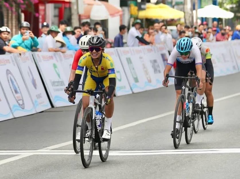 Tan "Kamonrada," Medical School Student, Clinches Stage 2 Championship at "BIWASE CUP 2025"