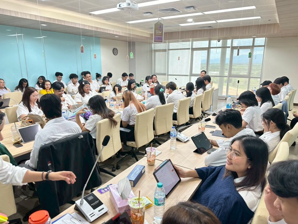 หลักสูตรแพทยศาสตรบัณฑิต จัดกิจกรรม Semester Opening 
สำหรับนักศึกษาแพทย์ชั้นปีที่ 3 ภาคการศึกษา 1/2568