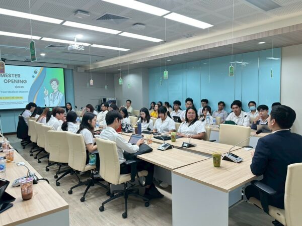 หลักสูตรแพทยศาสตรบัณฑิต จัดกิจกรรม Semester Opening สำหรับนักศึกษาแพทย์ชั้นปีที่ 3 ภาคการศึกษา 1/2568