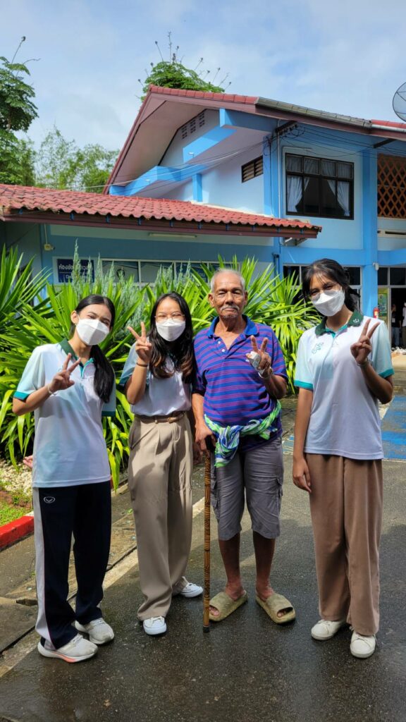 นักศึกษาสำนักวิชาแพทยศาสตร์ เข้าร่วม “โครงการค่ายอาสาเพื่อสาธารณประโยชน์ต่อสังคมและชุมชน”