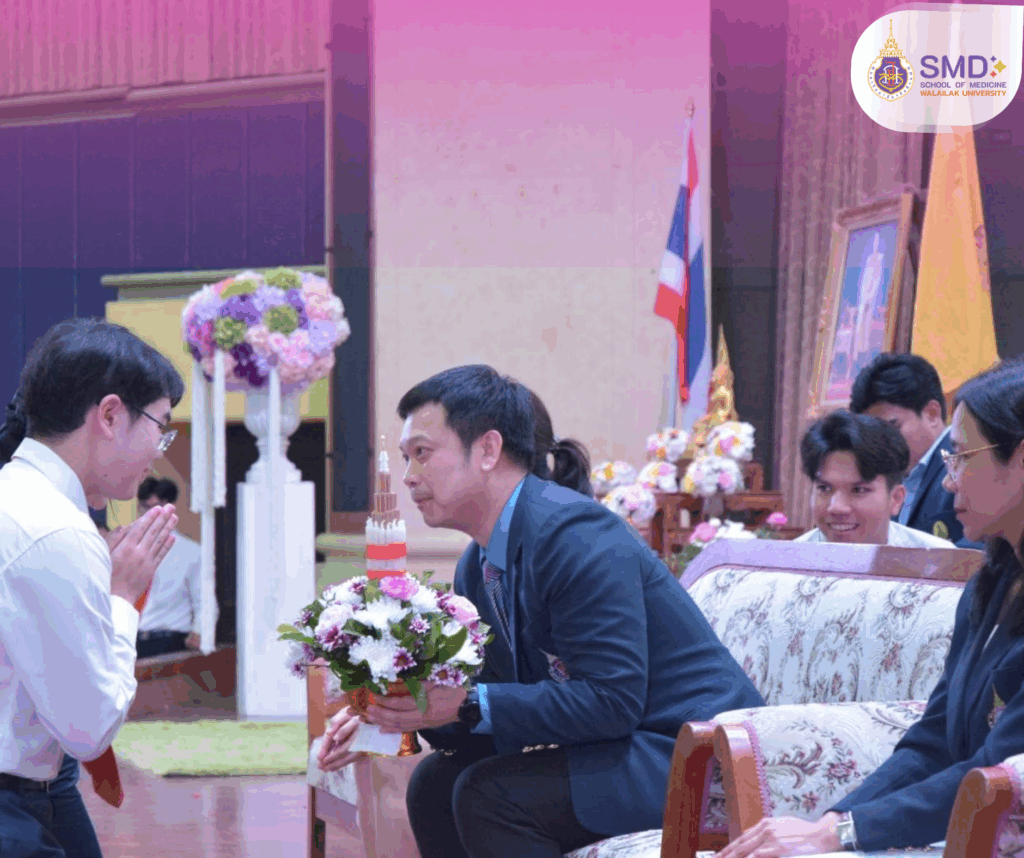 Walailak University's School of Medicine Holds Wai Kru Ceremony, Bestowing Blessings Upon Faculty and Students