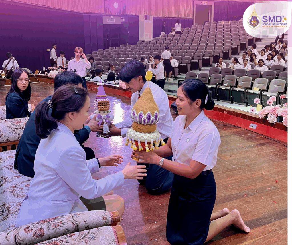 Walailak University's School of Medicine Holds Wai Kru Ceremony, Bestowing Blessings Upon Faculty and Students