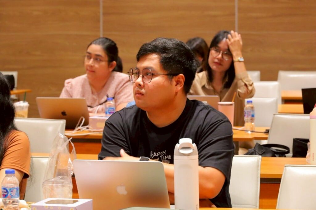 สำนักวิชาแพทยศาสตร์ จัดอบรมเชิงปฏิบัติการ “การใช้ AI และ ChatGPT สำหรับการทำวิจัย”