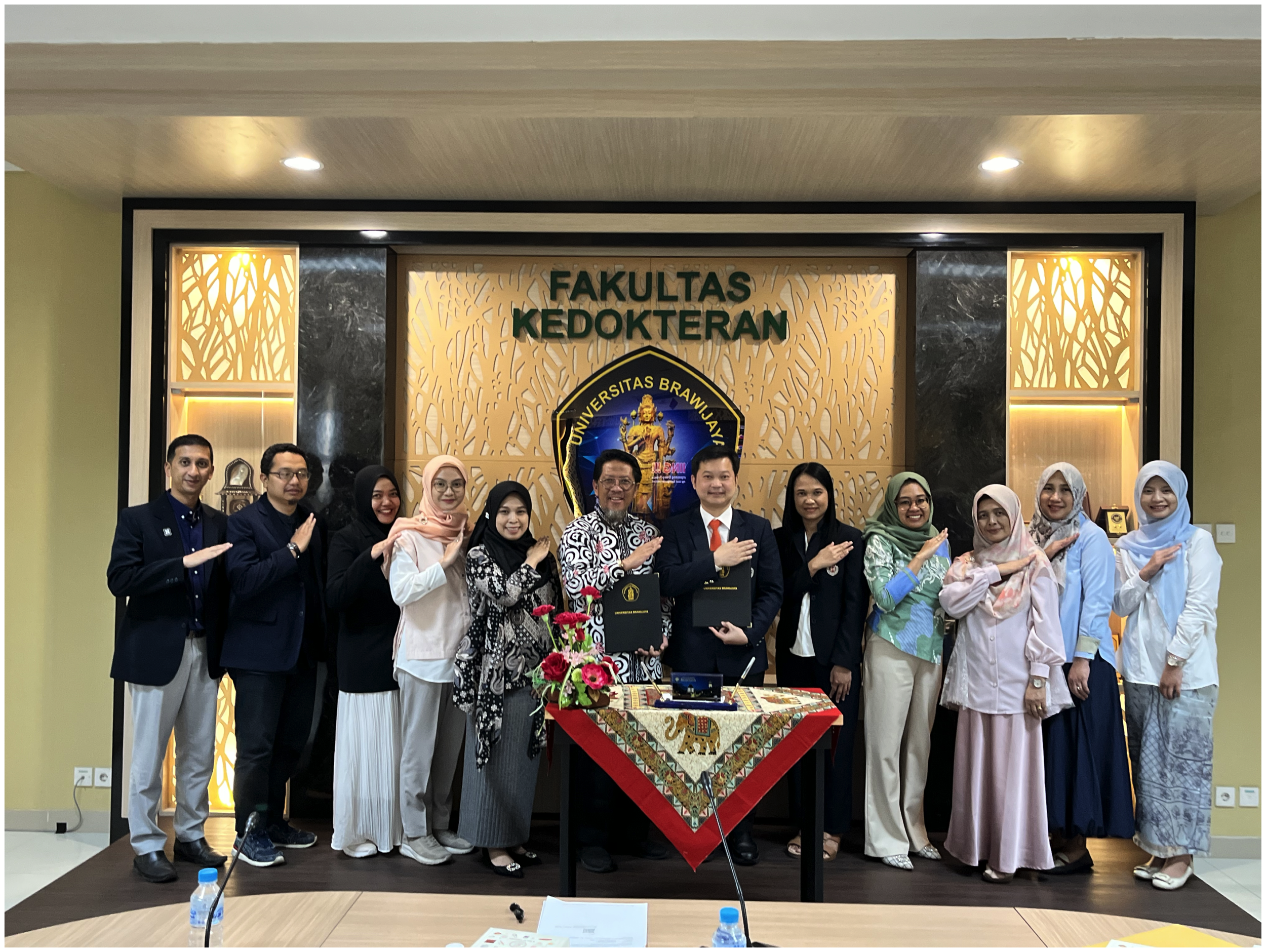 School of Medicine, Walailak University Signs Collaboration Agreements with Two Leading Indonesian Universities