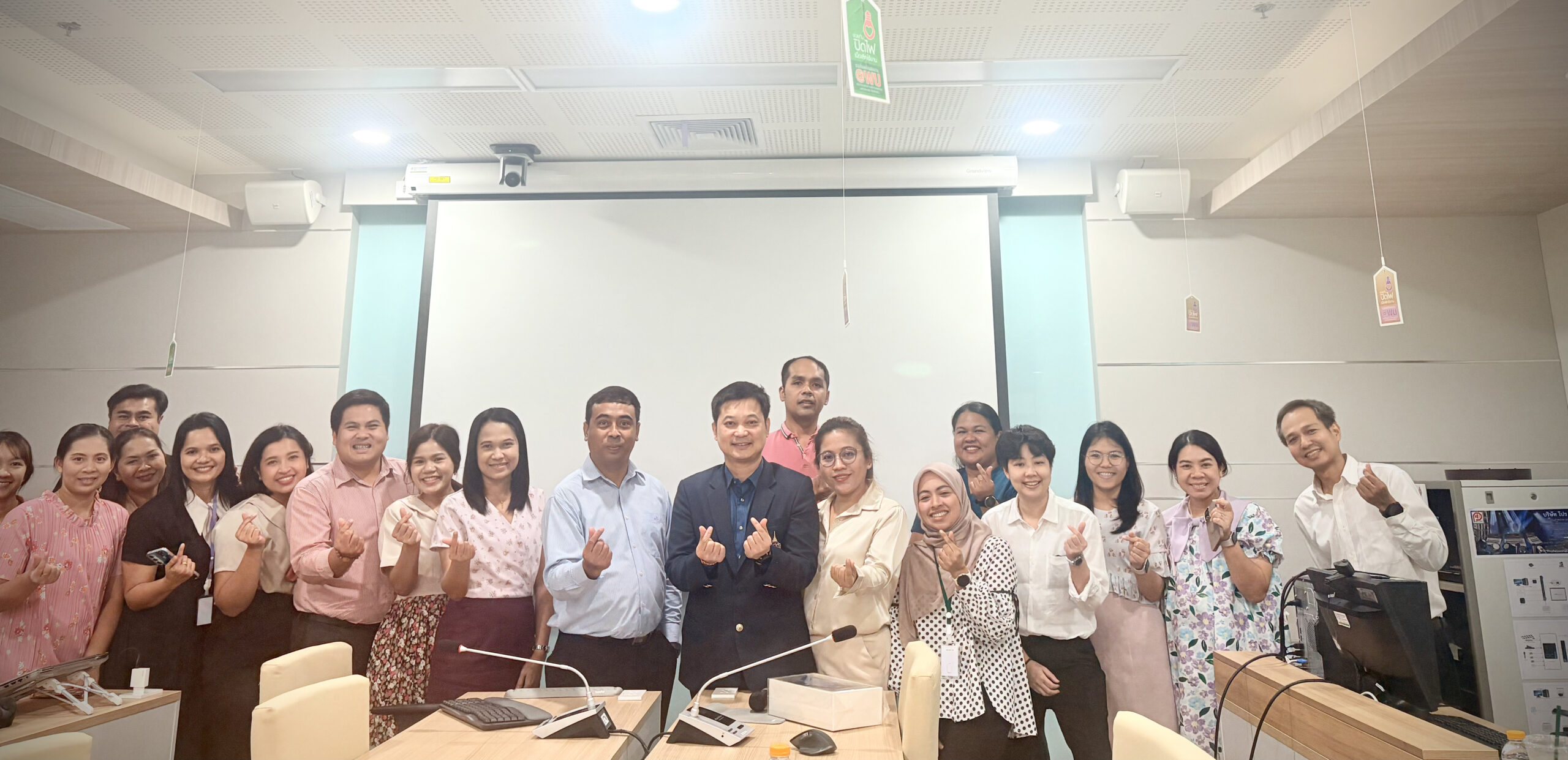 สำนักวิชาแพทยศาสตร์ ม.วลัยลักษณ์ จัดโครงการ Work Smart & Safe เสริมสร้างความรู้บุคลากรด้าน Ergonomic Workstation