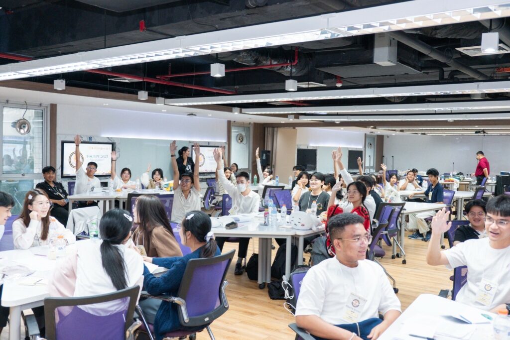 โครงการ T-SCEPT 2025: พื้นที่แห่งการเรียนรู้เพื่อการออกแบบนโยบายสุขภาวะของเยาวชนไทย