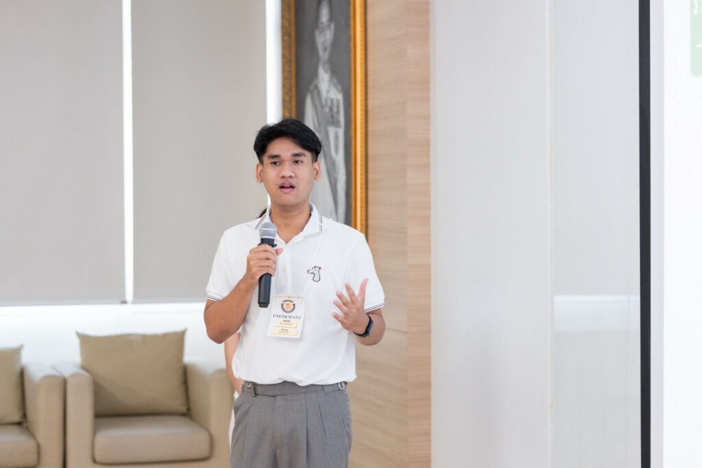 ขอแสดงความยินดีกับนักศึกษาแพทย์ ทีม “Serenity” คว้ารางวัลชนะเลิศ จากเวที T-SCEPT 2025 การประกวดนำเสนอไอเดียนวัตกรรมเชิงนโยบาย