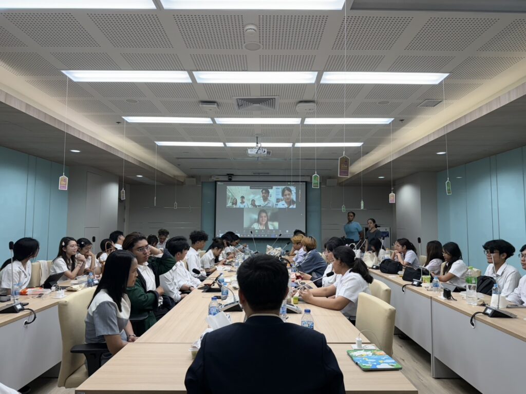 สำนักวิชาแพทยศาสตร์ จัดกิจกรรม "พี่ๆพบน้อง แนะนำศูนย์แพทยศาสตรศึกษาชั้นคลินิก"