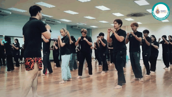 นักศึกษาวิทยาศาสตร์การกีฬาและการออกกำลังกาย ม.วลัยลักษณ์ เพิ่มทักษะโปรแกรมออกกำลังกายเพื่อสุขภาพและมวยไทย