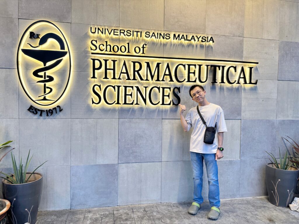A faculty member from the School of Medicine, Division of Medical Sciences, traveled to Universiti Sains Malaysia to establish international research collaboration