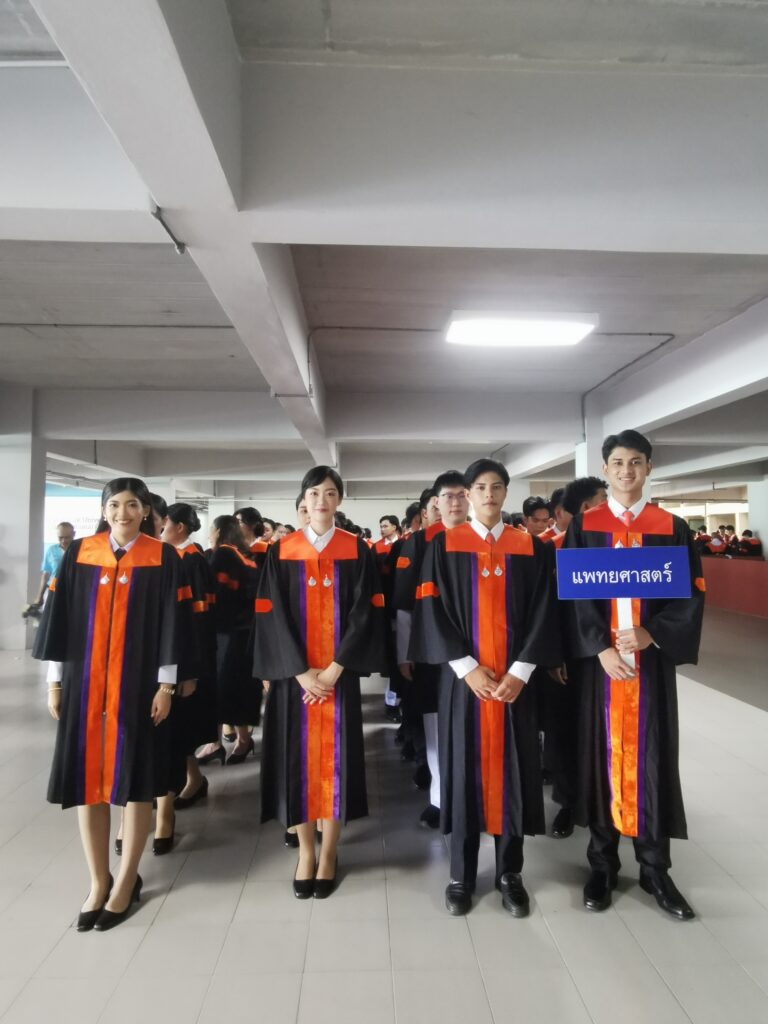 สำนักวิชาแพทยศาสตร์ ขอแสดงความยินดีกับบัณฑิต ปีการศึกษา 2567