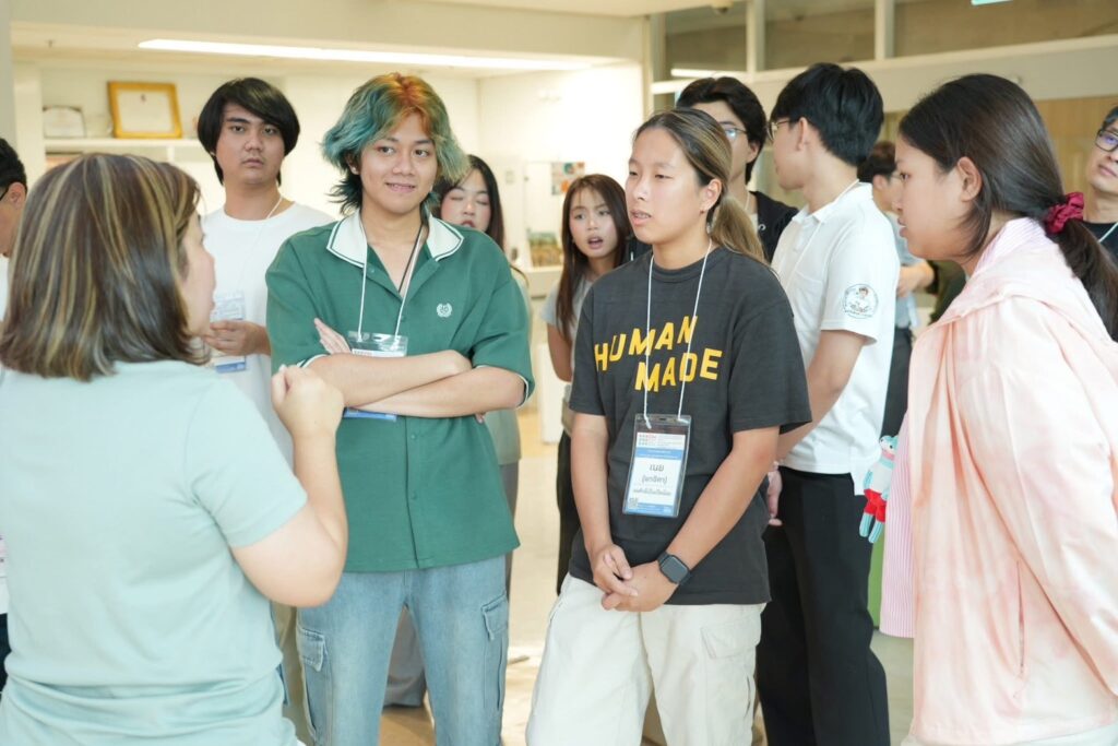 นักศึกษาแพทย์โชว์นวัตกรรมสุขภาพ “Somsak Dee Health” คว้าทุนพัฒนาผลงาน 100,000 บาท