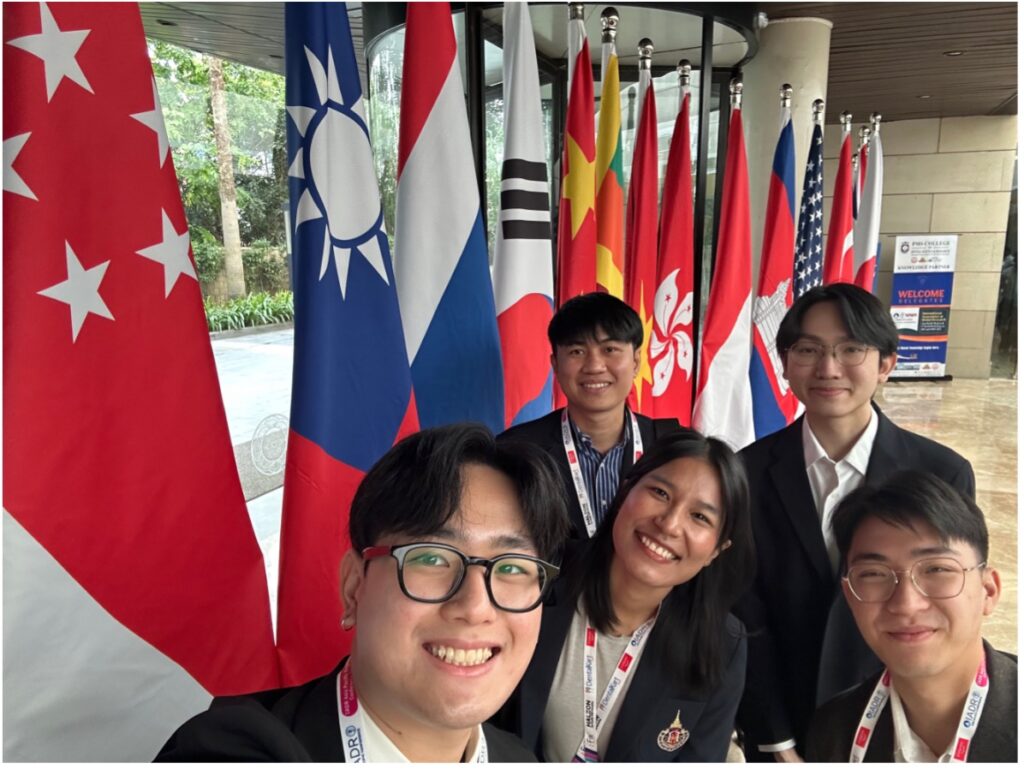 Lecturers from the Department of Medical Science attended International Dental Research Conference in New Delhi, India