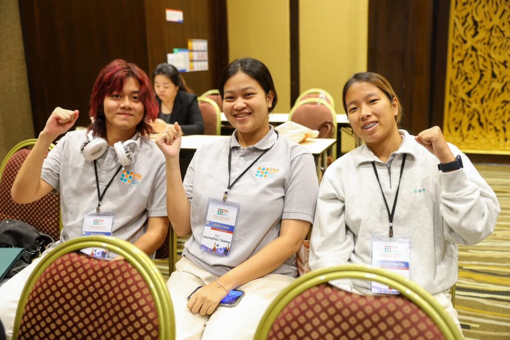 นักศึกษาแพทย์ มวล. โชว์นวัตกรรมสร้างเสริมสุขภาพระดับประเทศ