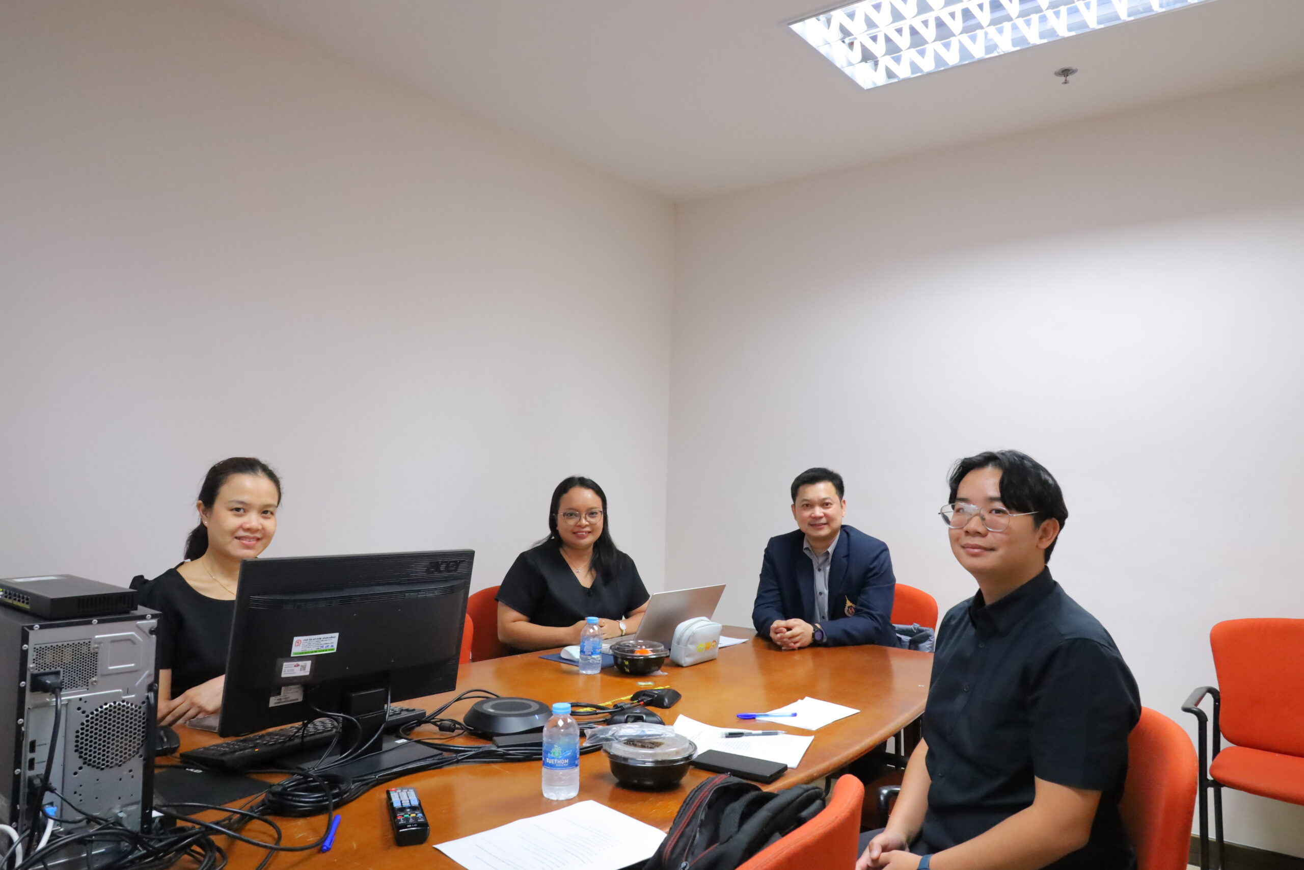 กิจกรรมผู้บริหารพบอาจารย์ใหม่สาขาวิชาวิทยาศาสตร์การกีฬาและการออกกำลังกาย เนื้อหาข่าว