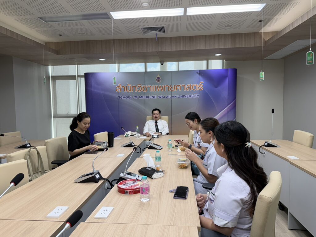 กิจกรรม "Noon Meeting" เสริมทักษะนักศึกษาแพทย์ Elective มุ่งยกระดับการเรียนการสอนชั้นคลินิก