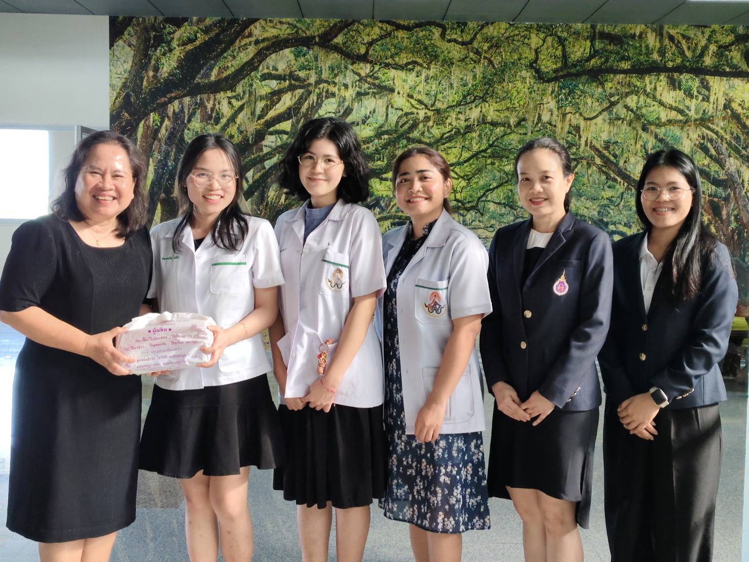 สำนักวิชาแพทยศาสตร์ มหาวิทยาลัยวลัยลักษณ์ ตรวจเยี่ยมบัณฑิตแพทย์ ณ โรงพยาบาลพัทลุง และโรงพยาบาลหาดใหญ่ 