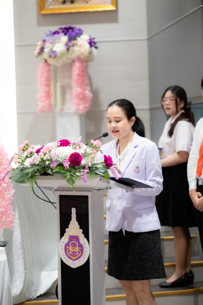 พิธีมอบเสื้อกาวน์ นักศึกษาแพทย์ชั้นปีที่ 3 ปีการศึกษา 2568