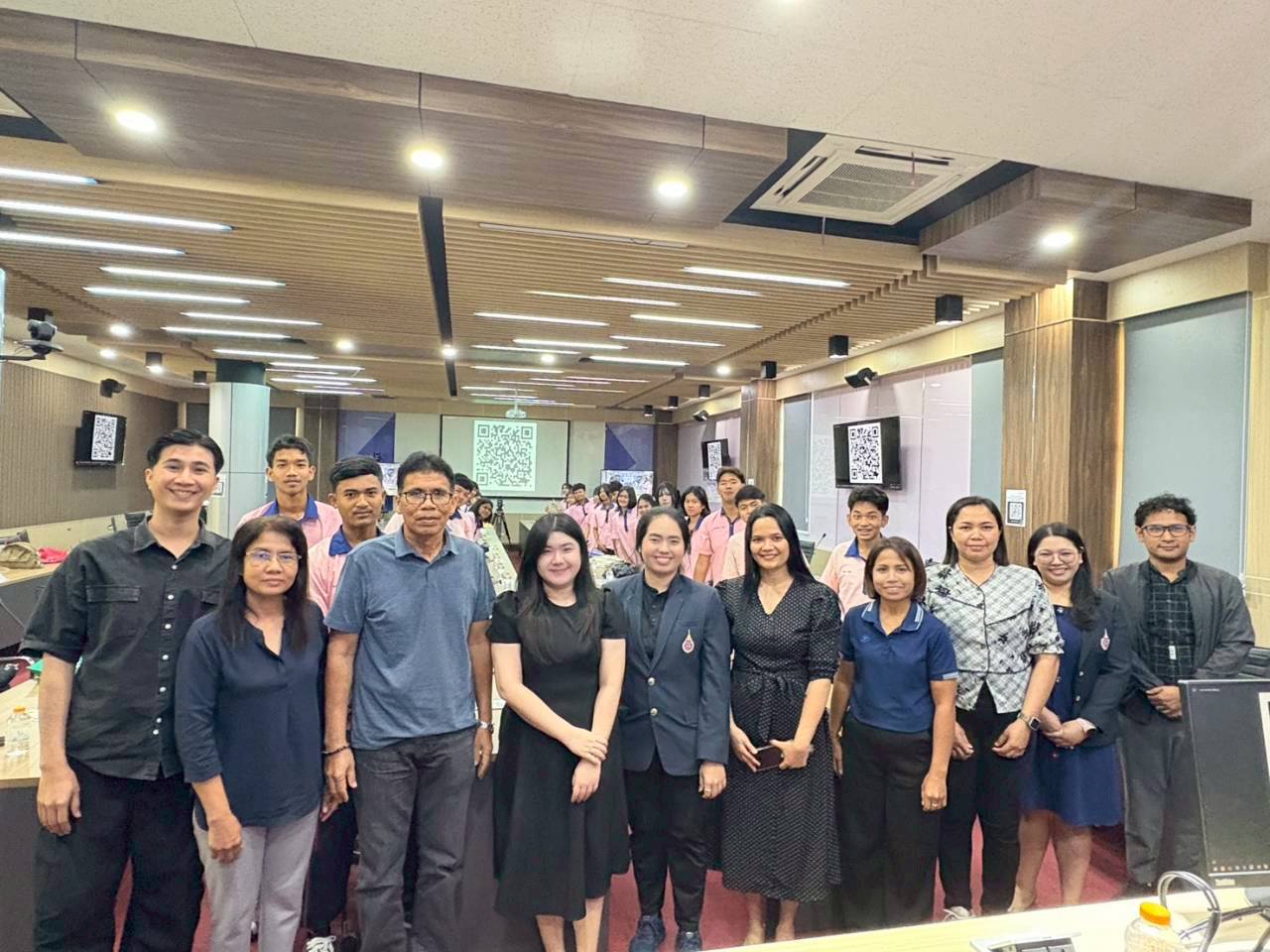 สำนักวิชาแพทยศาสตร์ ต้อนรับนักเรียน SMT โรงเรียนป่าพะยอมพิทยาคม ศึกษาดูงานด้านวิทยาศาสตร์สุขภาพ