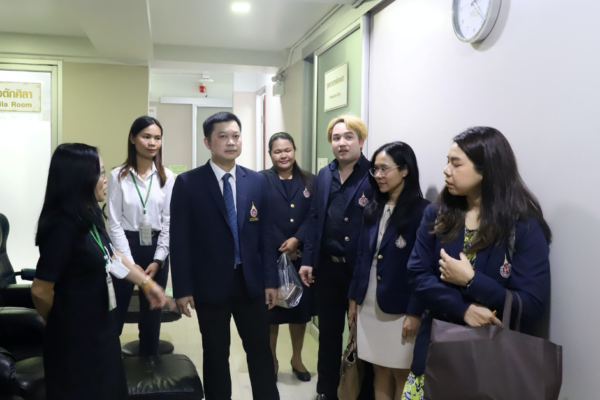 สำนักวิชาแพทยศาสตร์ ศึกษาดูงานและแลกเปลี่ยนเรียนรู้ด้าน EdPEx ณ มหาวิทยาลัยมหาสารคาม